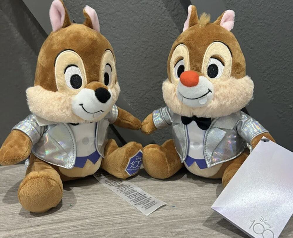 2023 Disney Platinum D100 100 Years Wonder Anniversary Chip And Dale Plush New